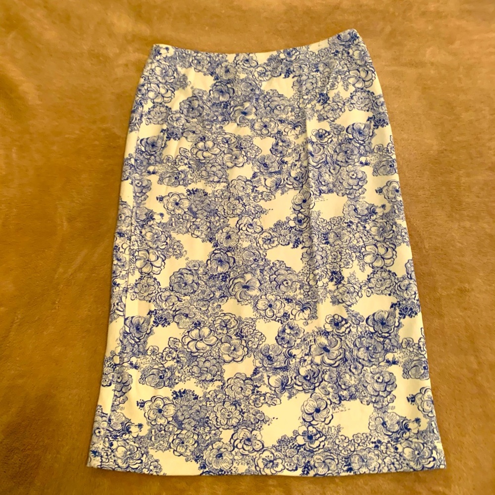 American Apparel Pencil Skirt